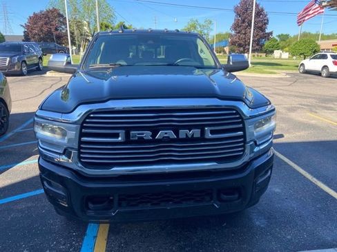 Used 2020 RAM 3500 Laramie AWD/4WD image 3