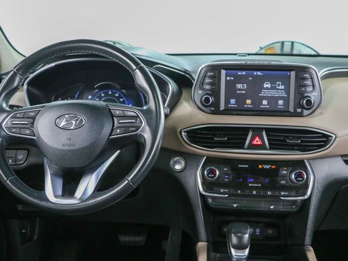 Used 2020 Hyundai Santa Fe SEL FWD image 17
