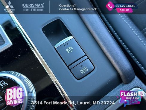 New 2025 Mitsubishi Outlander SE image 30