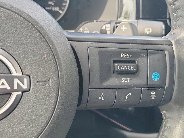 Used 2024 Nissan Pathfinder SV FWD image 26