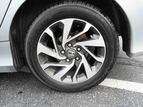 Used 2017 Honda Civic EX image 28