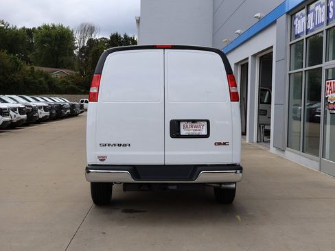 New 2025 GMC Savana 3500 Work Van w/ Driver Convenience Package image 9