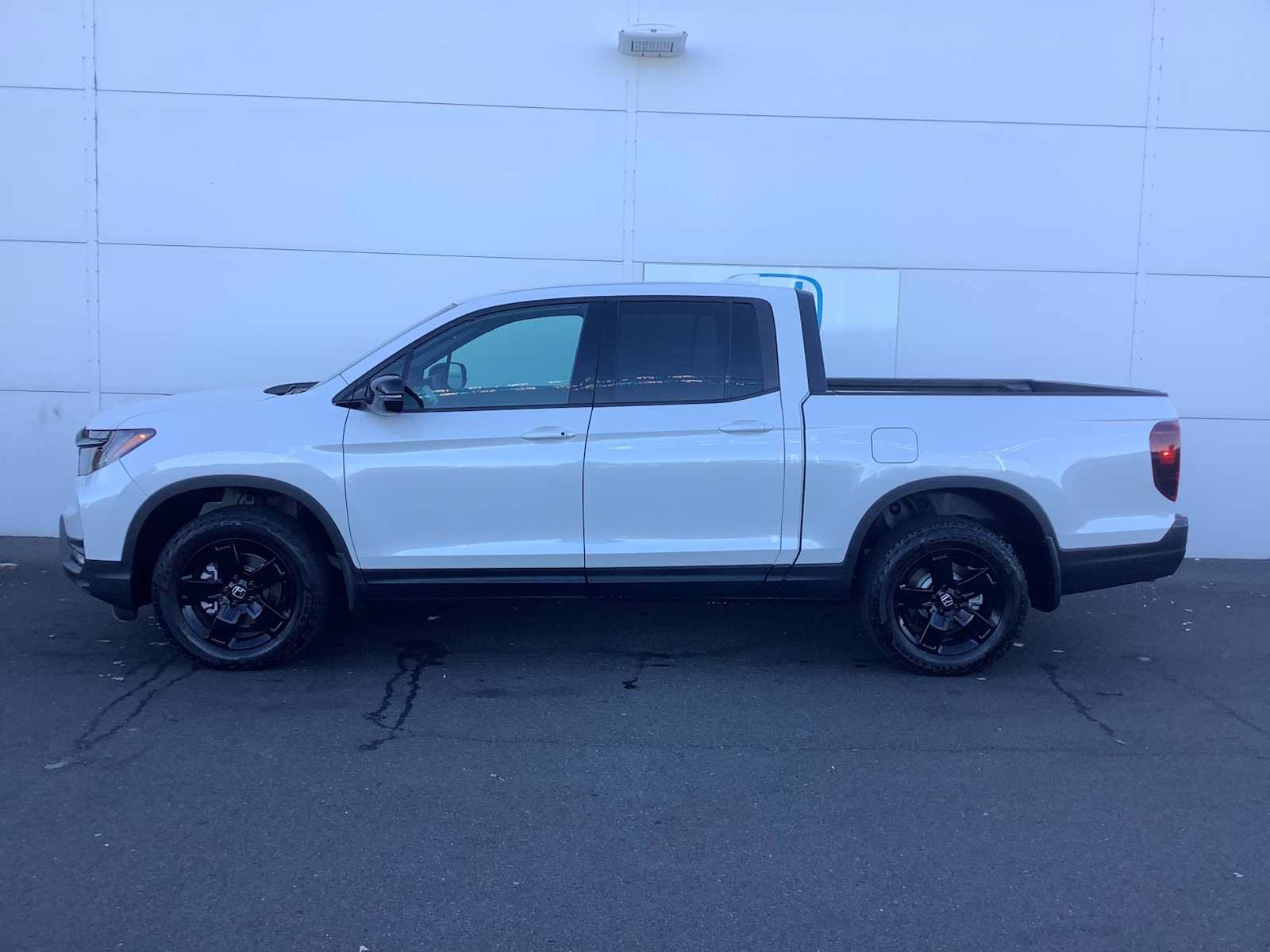 Certified 2026 Honda Ridgeline Black Edition image 2