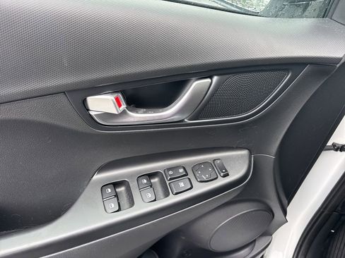 Used 2023 Hyundai Kona SEL w/ Convenience Package AWD/4WD image 13