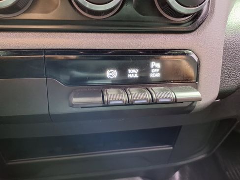 Used 2022 RAM 2500 Tradesman AWD/4WD image 8