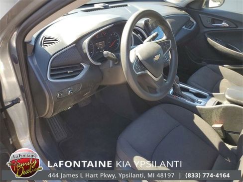 Used 2023 Chevrolet Malibu LT image 13