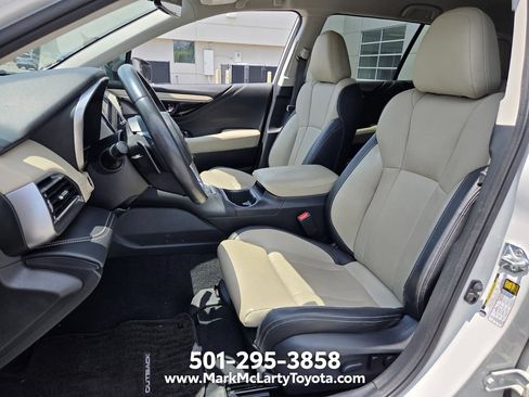 Used 2023 Subaru Outback Limited AWD/4WD image 9