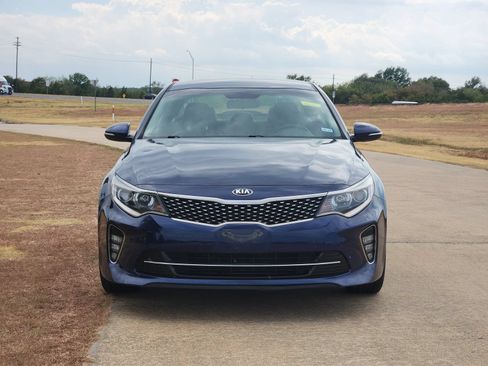 Used 2018 Kia Optima S FWD image 6