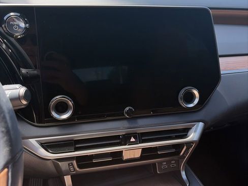 Used 2024 Lexus RX 350h w/ Accessory Package (Z1) image 3