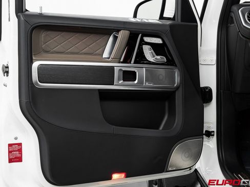 Used 2024 Mercedes-Benz G 63 AMG Squared image 27