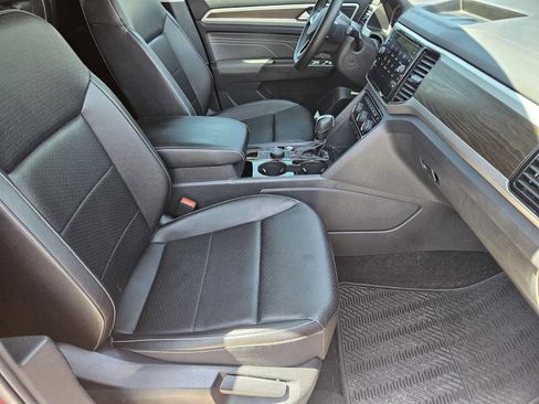 Used 2022 Volkswagen Atlas SE AWD/4WD image 14