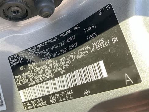 Used 2015 Toyota Sienna L image 19