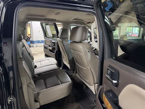 Used 2014 GMC Sierra 1500 SLT w/ SLT Crew Cab Value Package AWD/4WD image 10