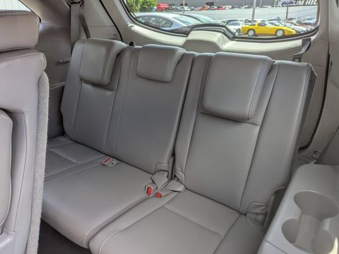 Used 2018 Toyota Highlander XLE AWD/4WD image 52