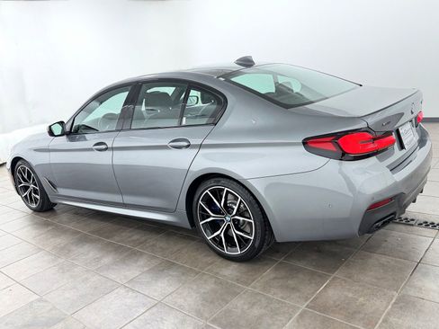 Used 2023 BMW M550i xDrive AWD/4WD image 3