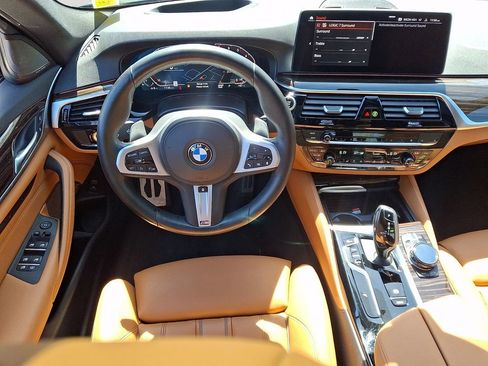Used 2022 BMW 540i xDrive w/ Executive Package AWD/4WD image 12