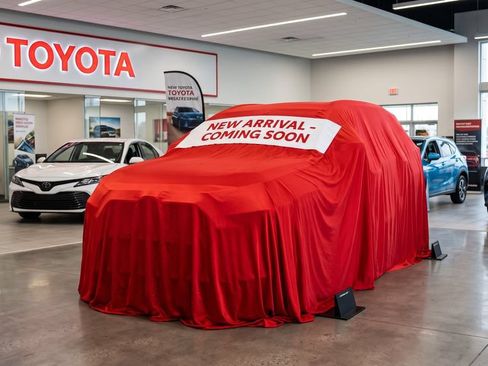 Used 2020 Toyota Tacoma SR5 RWD image 1