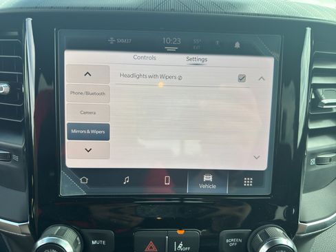 New 2026 RAM 1500 Express AWD/4WD image 34