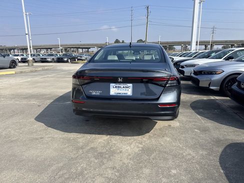 New 2026 Honda Accord LX image 5