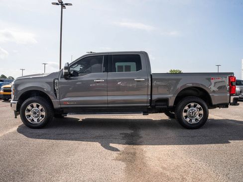 Certified 2024 Ford F250 Lariat w/ Chrome Package AWD/4WD image 5