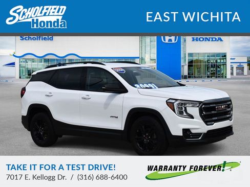 Used 2024 GMC Terrain AT4 w/ LPO, Floor Liner Package AWD/4WD image 1