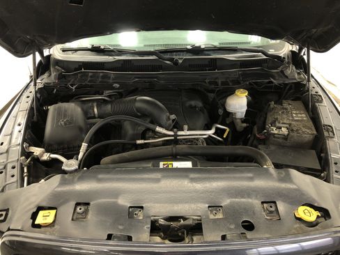 Used 2017 RAM 1500 Express image 7