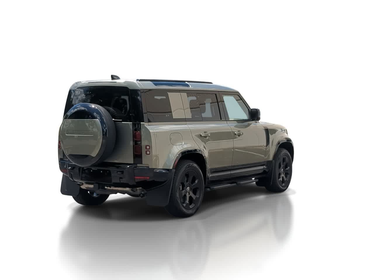 Used 2025 Land Rover Defender 110 X-Dynamic SE AWD/4WD image 8