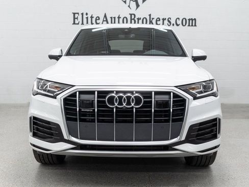 Used 2023 Audi Q7 2.0T Premium w/ Convenience Package AWD/4WD image 3