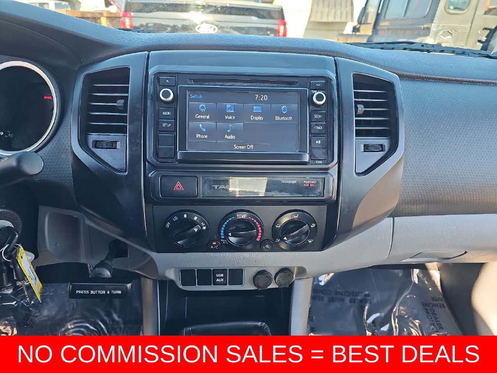 Used 2015 Toyota Tacoma 2WD Access Cab image 19