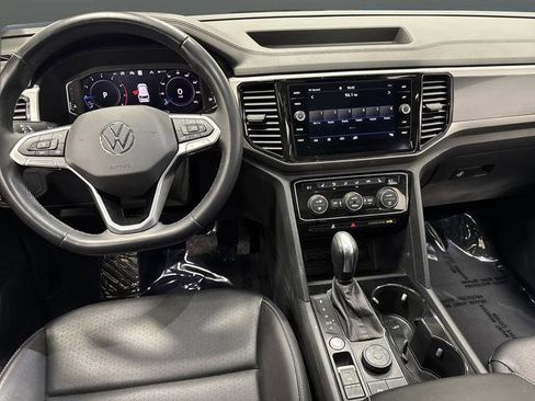 Used 2020 Volkswagen Atlas Cross Sport SEL image 5