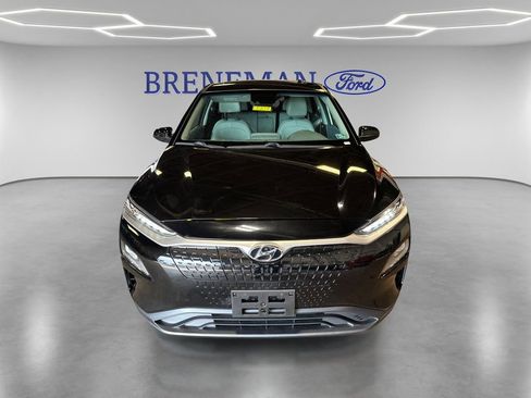 Used 2021 Hyundai Kona Limited w/ Cargo Package FWD image 2