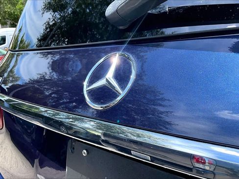 Used 2021 Mercedes-Benz GLS 450 4MATIC image 31