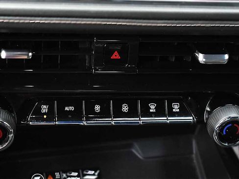 Used 2026 Chevrolet Tahoe Z71 w/ Z71 Off-Road Package AWD/4WD image 26