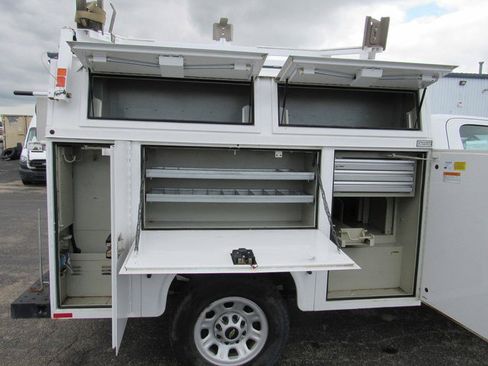 Used 2015 Chevrolet Silverado 3500 W/T image 20