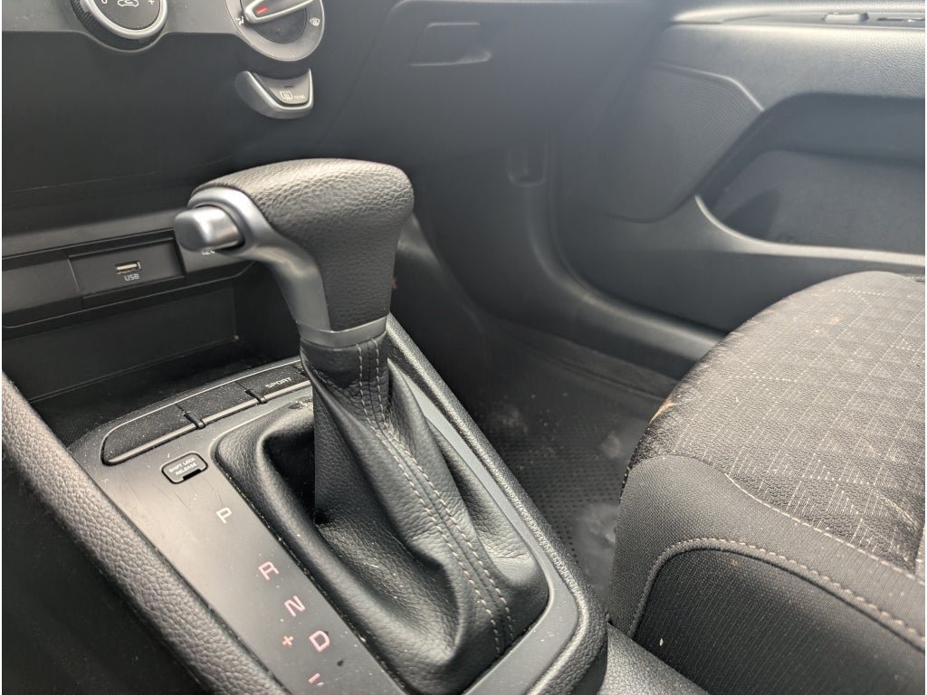 Used 2021 Kia Rio S FWD image 20