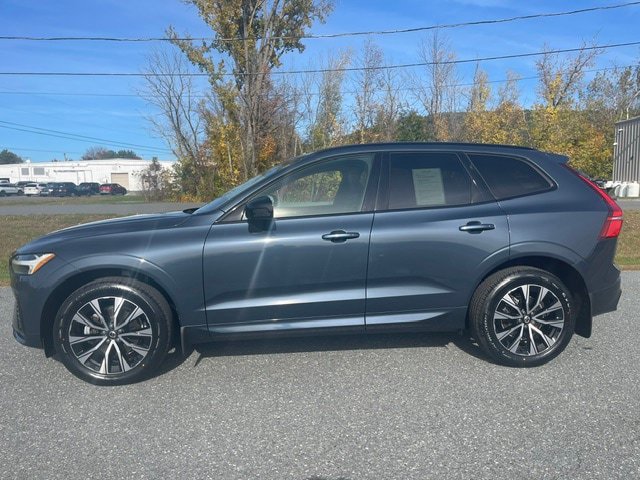 Used 2024 Volvo XC60 B5 Core w/ Protection Package Premier AWD/4WD image 2