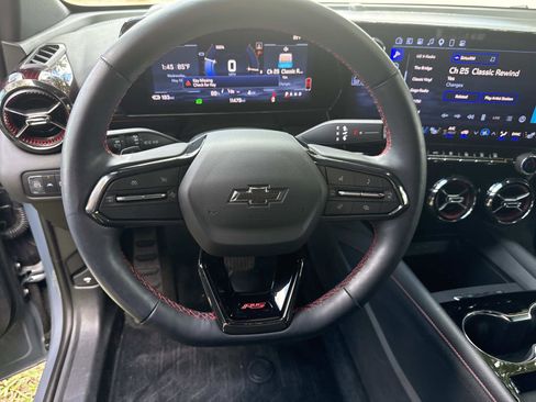 Used 2025 Chevrolet Blazer EV RS AWD/4WD image 26