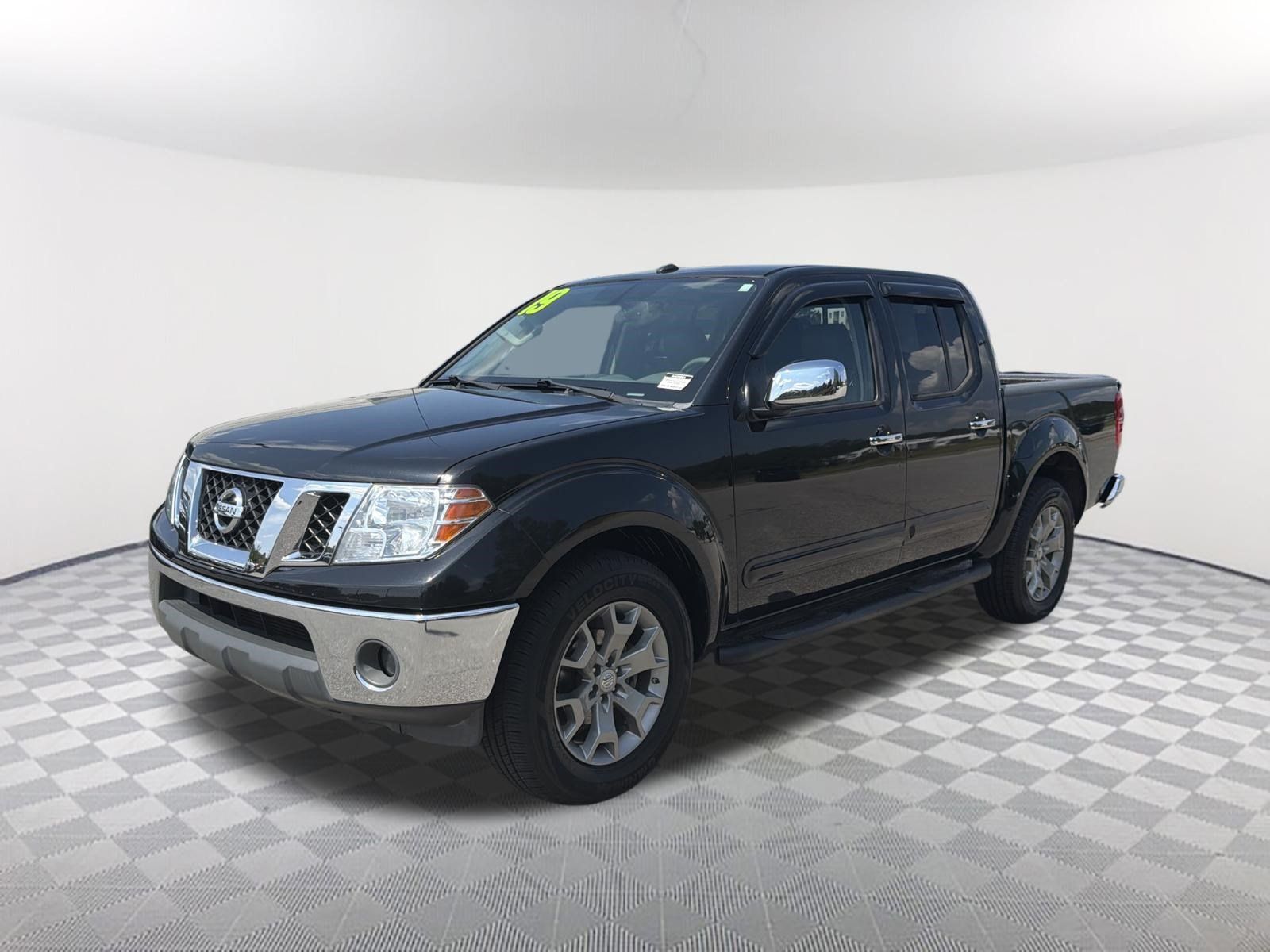 Used 2019 Nissan Frontier SL RWD image 3