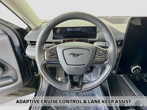 Used 2025 Ford Mustang Mach-E Premium AWD/4WD image 7