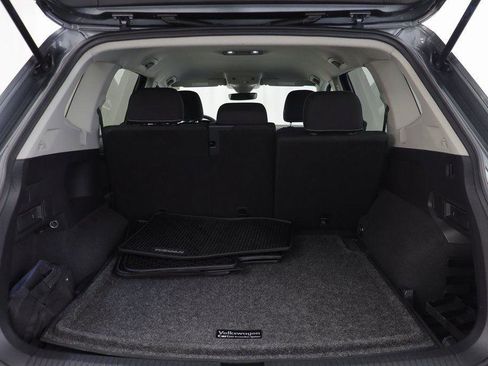 Used 2022 Volkswagen Tiguan S image 17