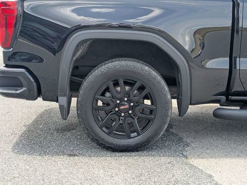 Used 2021 GMC Sierra 1500 Elevation w/ X31 Off-Road Package AWD/4WD image 11