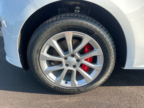 Used 2024 Land Rover Range Rover Sport Dynamic SE AWD/4WD image 32