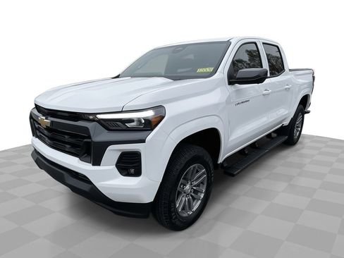 New 2025 Chevrolet Colorado LT w/ LT Convenience Package RWD image 26