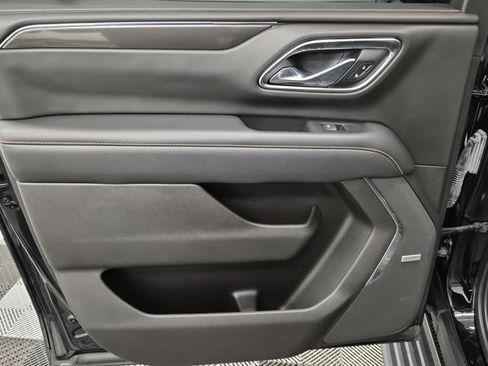 Used 2021 GMC Yukon XL AT4 w/ AT4 Premium Plus Package image 18