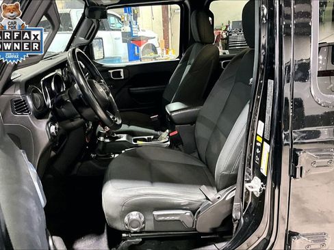Used 2021 Jeep Wrangler Unlimited Sport AWD/4WD image 21
