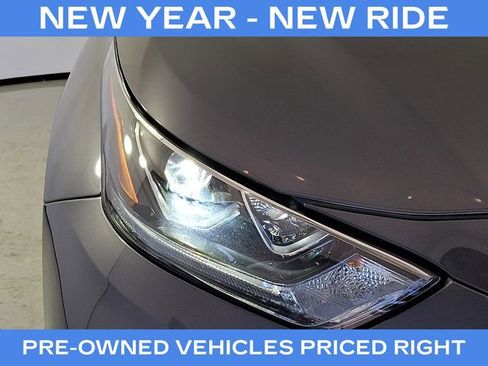 Used 2023 Toyota Highlander Limited image 10