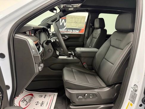 New 2026 GMC Yukon XL Denali w/ Sun & Power Step Package RWD image 12