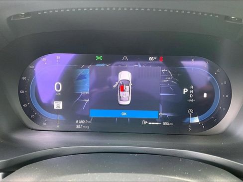 Used 2024 Volvo S60 B5 Plus image 29