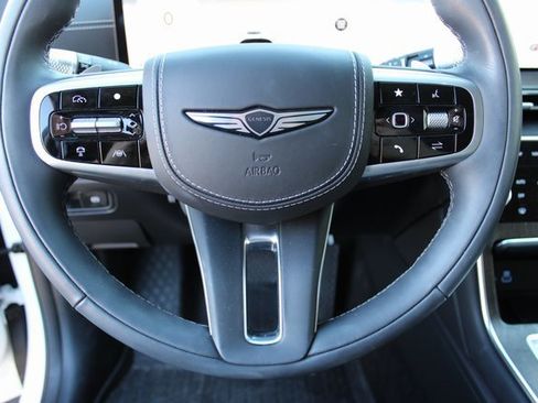 Used 2025 Genesis GV80 3.5T Prestige image 12