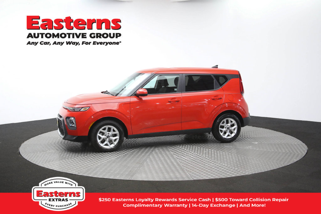 Used 2020 Kia Soul S FWD image 57